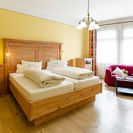 Hotel Dom-hotel 3*